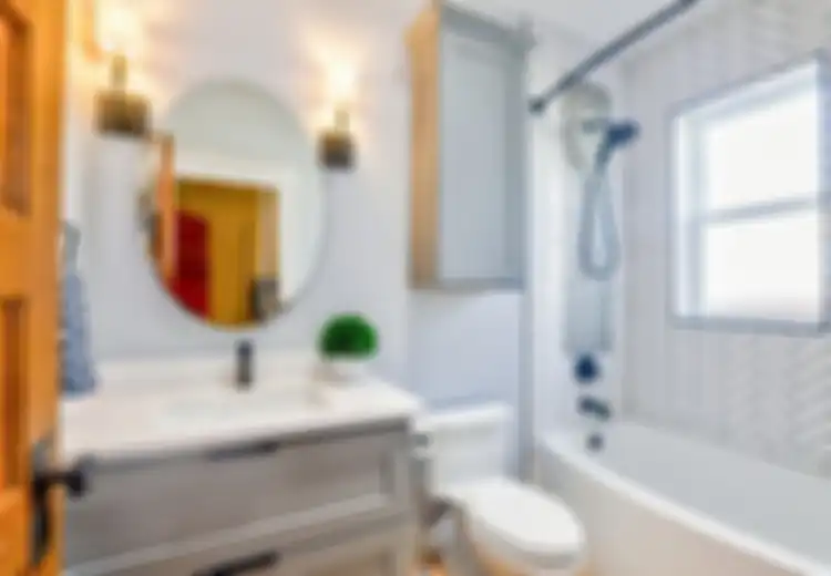 Mulai Sekarang Tolong Hentikan Kebiasaan Ini, Jangan Lagi Simpan 8 Benda Ini di Kamar Mandi Kalau Tak Ingin Harus Beli Baru, Termasuk Sikat Gigi!