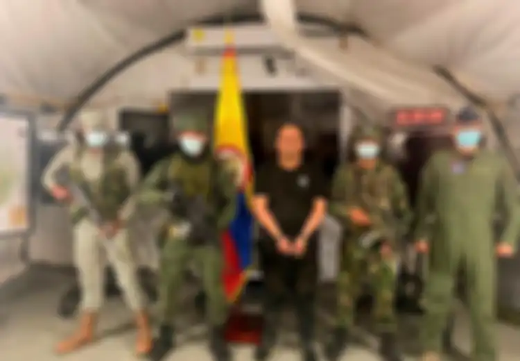 Tak Heran Sampai Kerahkan 500 Tentara dan 22 Helikopter Cuma Demi Tangkap Satu Orang Ini, Terkuak Kejahatannya Sampai Bikin Satu Negara Ini Sakit Kepala