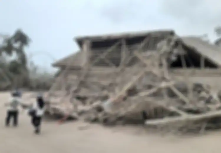 Baru Saja Berduka Akibat Ledakan Gunung Semeru, BMKG Beberkan 3 Kawasan di Indonesia Ini Berpotensi Alami Gempa dan Tsunami