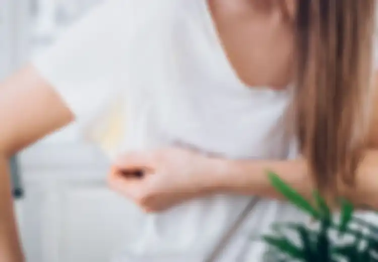 Tidak Perlu Gonta-ganti Deterjen yang Tepat, Ini 3 Tips Pencegahan dan Cara Tepat Membersihkan Noda Deodoran pada Pakaian Putih