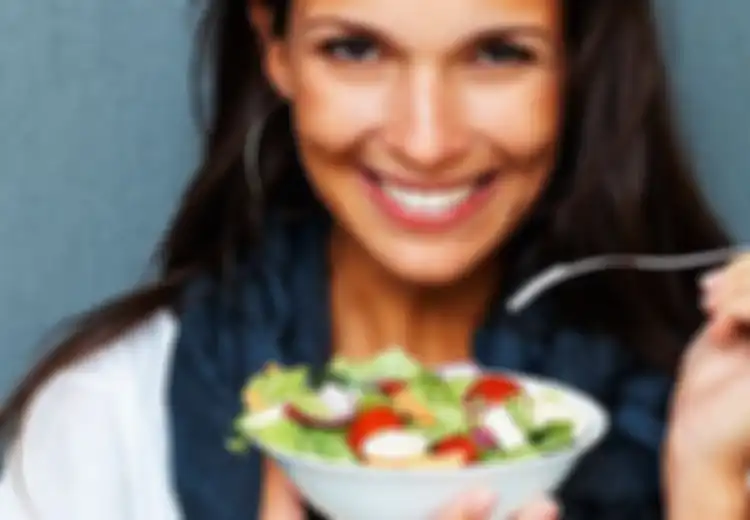 7 Tips Menurunkan Berat Badan di Usia 40-an Tahun, Bukan Hal yang Mustahil Lho!