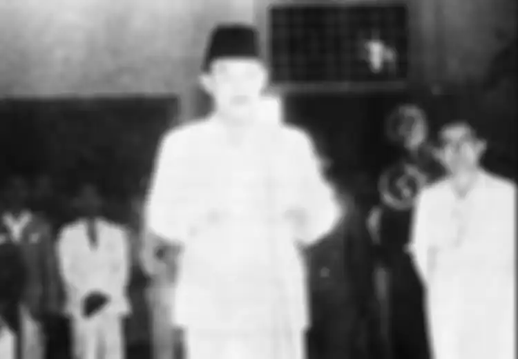 Siapa Sajakah Tokoh yang Hadir pada Acara Pembacaan Teks Proklamasi?
