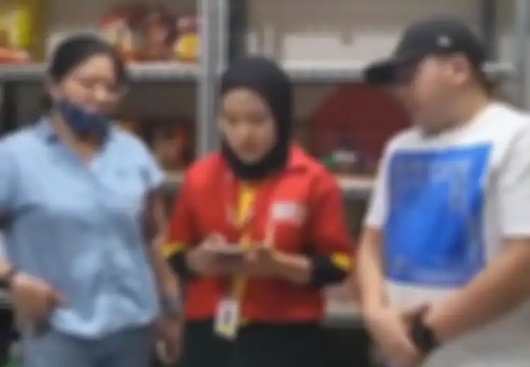 Belajar dari Video Viral Karyawan Alfamart Disuruh Minta Maaf ke Pencuri Cokelat, Bisakah Seorang Kleptomania Dijerat dengan Hukum Pidana?