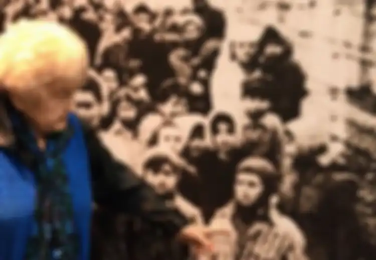 ‘Ya, Mereka Kembar!’ Kisah Si Kembar Eva dan Miriam yang Berhasil Selamat dari Eksperimen Medis ‘Gila’ Dokter Mengele di Kamp Konsentrasi Auschwitz, Berharap Tak Ada Lagi Genosida di Masa Depan