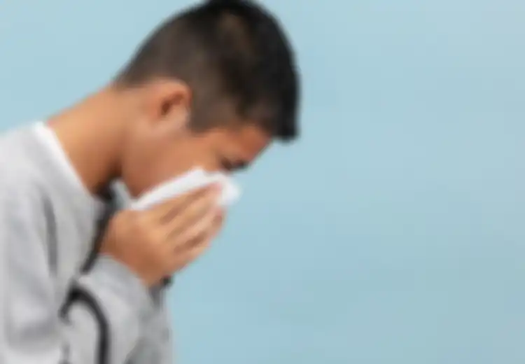 Benarkah Kita Tidak Boleh Buang Ingus Terlalu Keras? Dokter Beri Penjelasan Begini