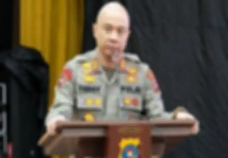 Total Gajinya Tembus Puluhan Juta, Ternyata Segini Gaji Kapolda Jatim dan Tunjangannya