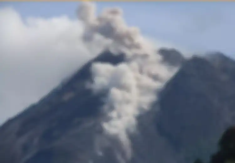 Meletus Sebanyak 80 Kali Dalam Sejarah, Inilah Mitos Letusan Gunung Merapi 'Sosok Ghaib' Ini Muncul Setiap Erupsi