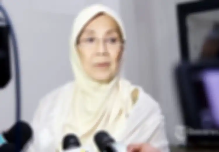 Aktris Senior Nani Wijaya Meninggal Akibat Sesak Napas, Ini 5 Pertolongan Pertama Saat Sesak Napas