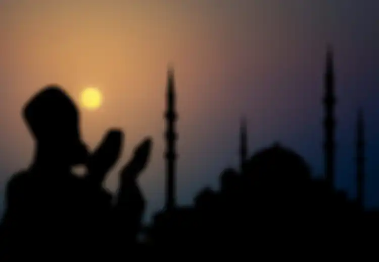 Kisah Nabi Muhammad dan Para Sahabat Saat Pertama Kali Amalkan Puasa Ramadan