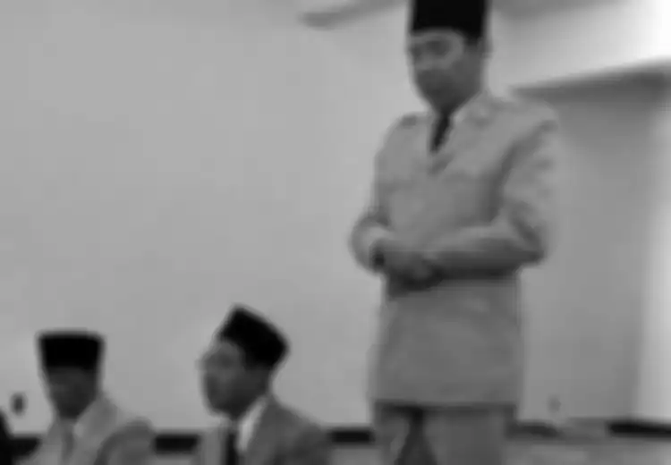 Sholat Tarawih ala Soekarno, Sebuah Cerita Menarik yang Jarang Diketahui Publik