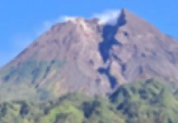 Saat Perang Mataram-Pajang, Ki Juru Martani Bertapa Di Puncak Gunung Merapi, Ini Yang Terjadi Kemudian