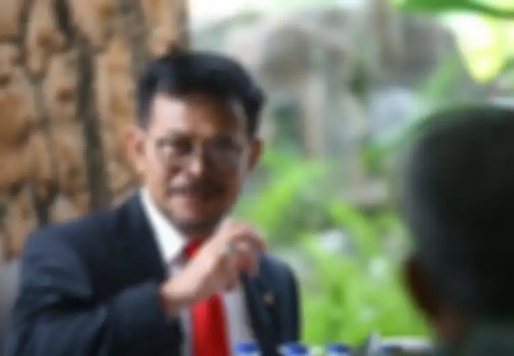 Dikabarkan Jadi Tersangka KPK, Menteri Pertanian Syahrul Yasin Limpo 'Menghilang' Di Eropa