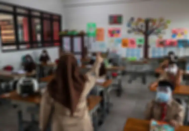 Sebagai Acuan Pembelajaran: Capaian Pembelajaran Diturunkan Menjadi Alur Tujuan Pembelajaran