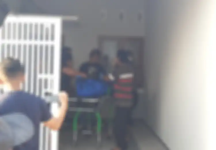 Warga Jetak Gempar, Dosen UIN Raden Mas Said Solo Ditemukan Tewas Terbungkus Kasur Ada Bercak Darah