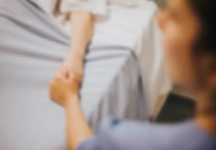 10 Ucapan Doa untuk Orang Sakit Perempuan Lengkap dengan Artinya