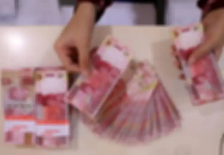 Arti Mimpi Diberi Uang Kertas, Belum Tentu Bakal Dapat Rezeki?