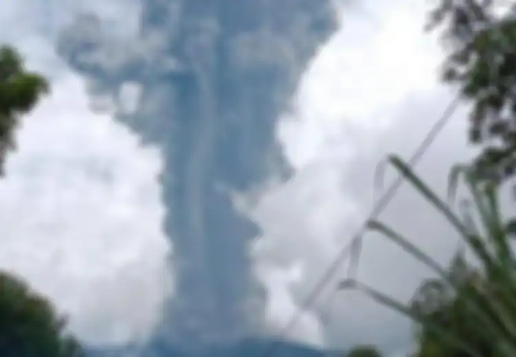 Namanya Mirip, Inilah Perbedaan Antara Gurung Merapi Di Jawa Dan Gunung Marapi Di Sumatera Barat