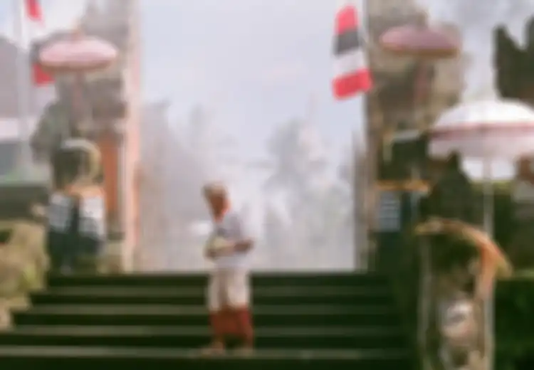 Inilah Kaitannya Hubungan Ajaran Kepercayaan Dengan Adat-Budaya Setempat.
