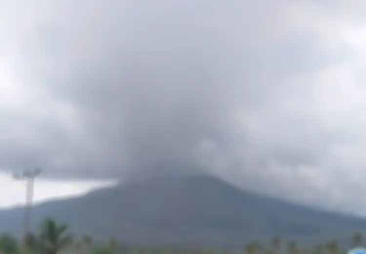 Status Merapi saat Ini Banyak Dicari, Gunung di Flores Timur Ini Malah Sudah Berstatus 'Awas'
