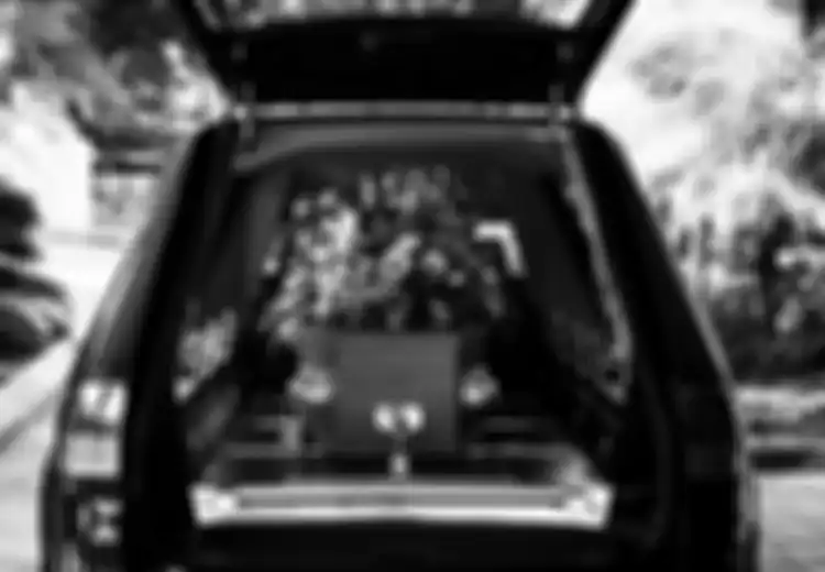 5 Arti Mimpi Melihat Orang Meninggal Digotong Menurut Primbon Jawa