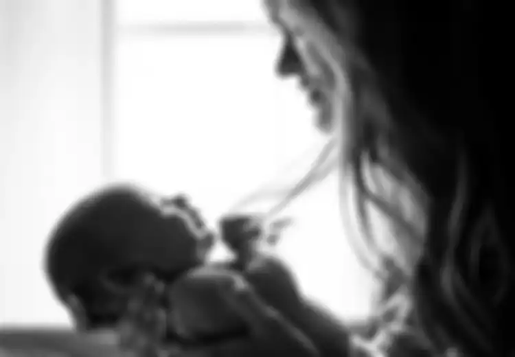 Arti Mimpi Menyusui Bayi Perempuan Menurut Primbon Jawa Artinya Berbeda-Beda Tergantung Detail Ini