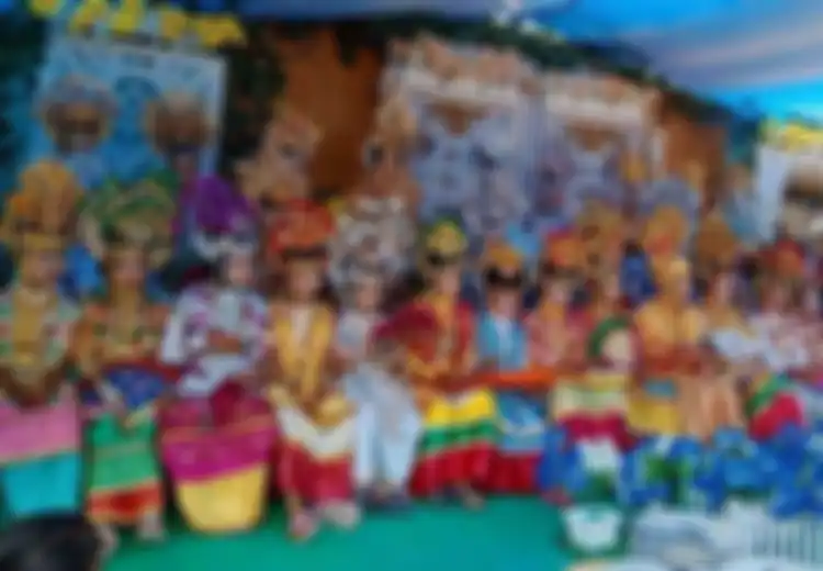 Tradisi Pusuo Ritual Wanita Beranjak Dewasa di Suku Buton Diasingkan 
