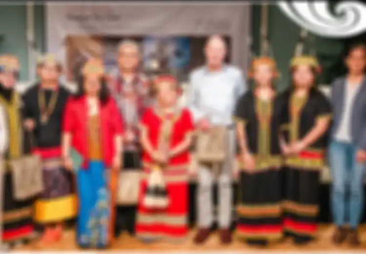 Mengenal Tradisi Telinga Panjang Ala Suku Dayak