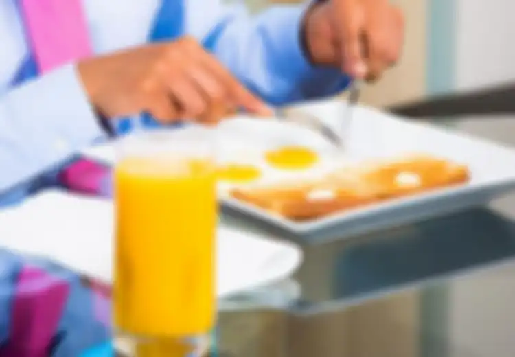 Sarapan, Bantu Menjalani Program Diet