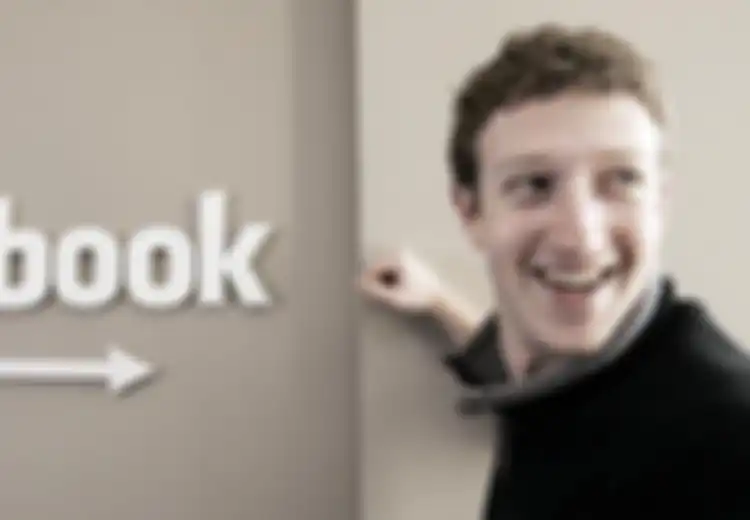 Facebook Berwarna Biru Karena Pendirinya Buta Warna Merah dan Hijau