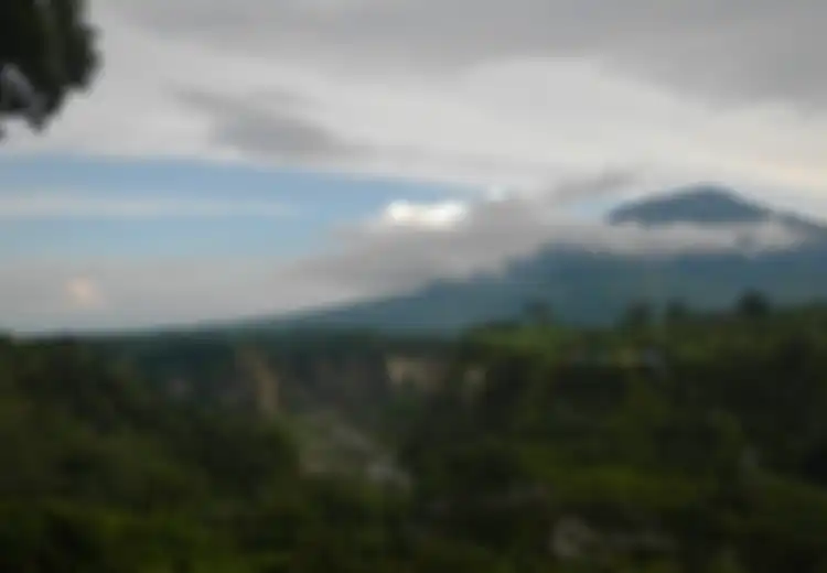 Tak Kedip Memandang Ngarai Sianok