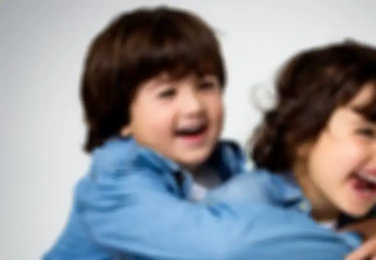 Banyak Tingkah dan Suka Lompat-lompat, Itu Pertanda Anak Anda Punya Kecerdasan Kinestetik Tinggi Lho