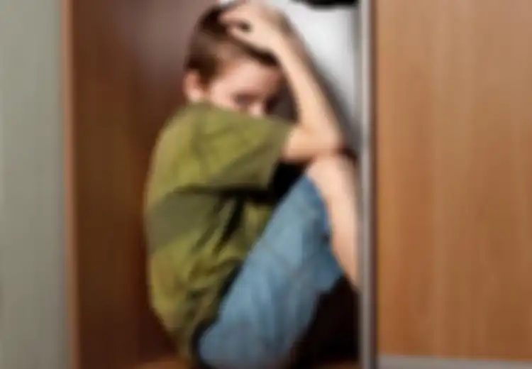 3 Gejala Si Kecil Mengalami Pelecehan Seksual