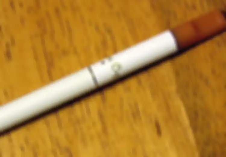 Iklan e-cigarette Dilarang Mengklaim Bisa Bikin Orang Berhenti Merokok