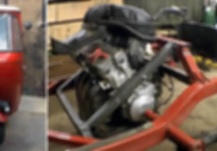 (VIDEO) Wow, Bajaj Ini Bermesin Honda CBR 600cc
