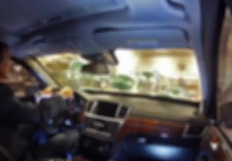 CEO Perusahaan Sekuritas Otomotif Ini Selamat dari Tembakan AK-47 Berkat Kaca Anti Peluru Buatannya