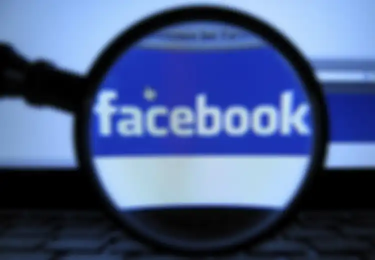 Nielsen Kerjasama dengan Facebook Mensurvey Kebiasaan Menonton Televisi  Masyarakat Melalui Gadget