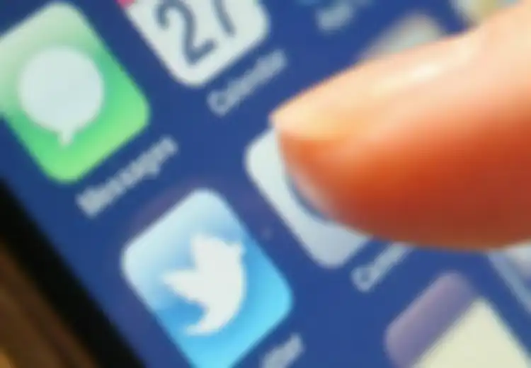 Fitur Baru Twitter: 'Membisukan' Akun yang Menyebalkan