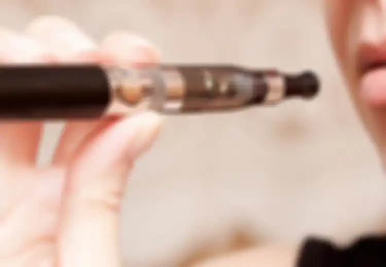 Benarkah Rokok Elektrik Mampu Membantu Seseorang Berhenti Merokok?
