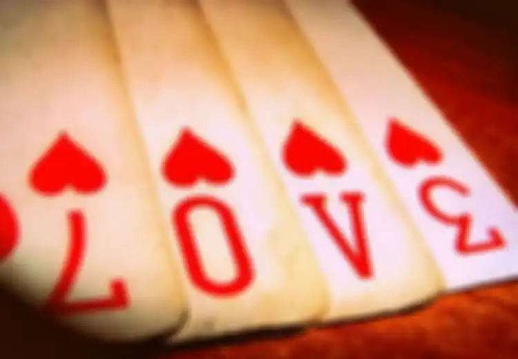 Siapa Bilang Cinta di Hati? Cinta Itu Adanya di Otak