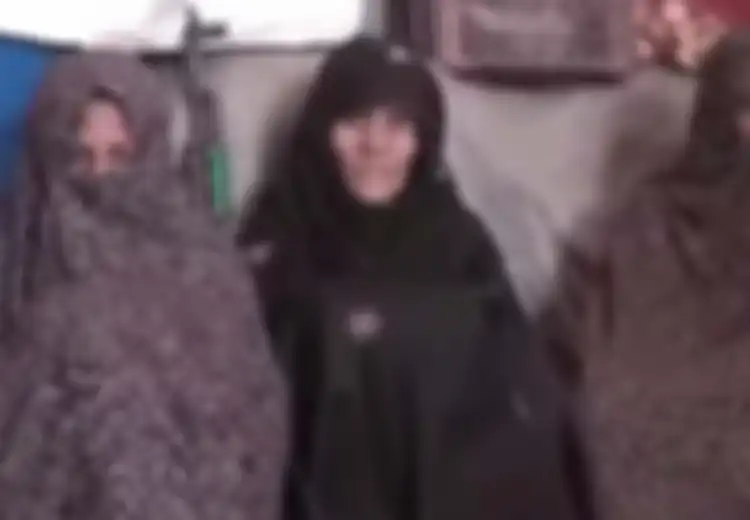 Reza Gul si Ibu Perkasa, Ia Telah Membunuh 25 Tentara Taliban yang Membantai Putranya