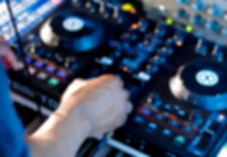 Ini Dia Keunggulan Musik Elektronik