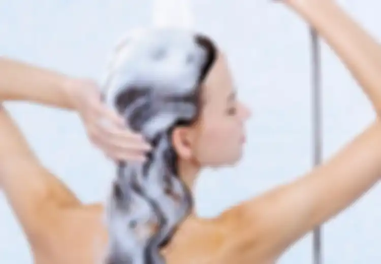 Menambahkan Gula ke Sampo Membuat Rambut Menjadi Lebih Sehat?