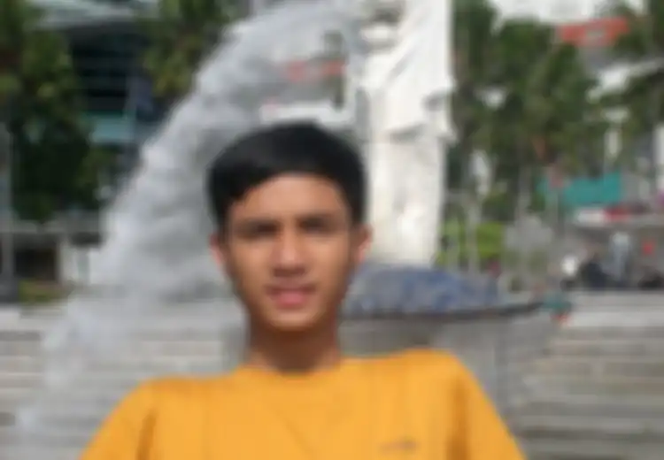 Hamzah, Batal Kuliah Demi Berwirausaha