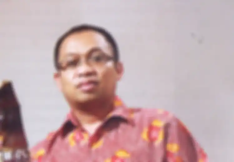 Tri Sumono: Dari Pesuruh Menjadi Bos