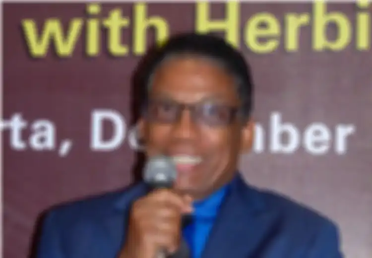 Dialog di Kala Senja Bersama Herbie Hancock