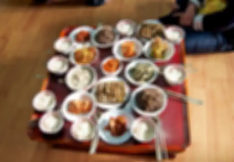 Melancong ke Korea Selatan? Jauhi 14 Kesalahan Adat Ini (2)