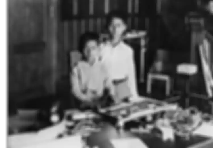 Waktu Muda Raja Bhumibol Adulyadej Suka Ngebut dan Ngejazz