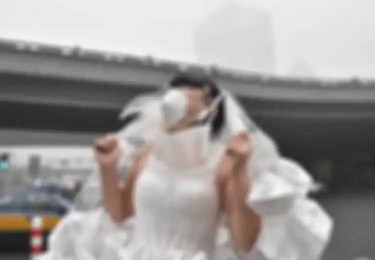 Tahukah Anda Kenapa Orang Asia Timur Suka Mengenakan Masker Bedah? Ternyata Semua Gara-gara Influenza