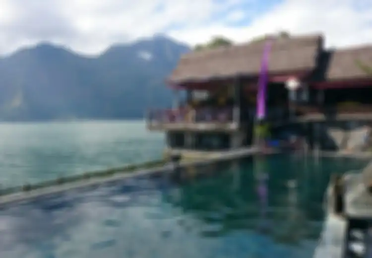 Mandi Hangat di Dinginnya Kintamani