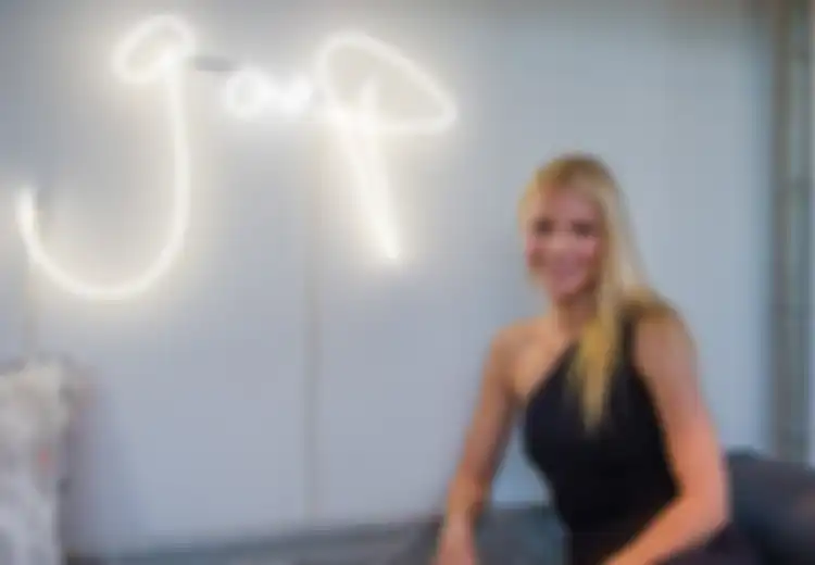 Terapi Vagina ala Gwyneth Paltrow, Menyelipkan Telur Batu Giok